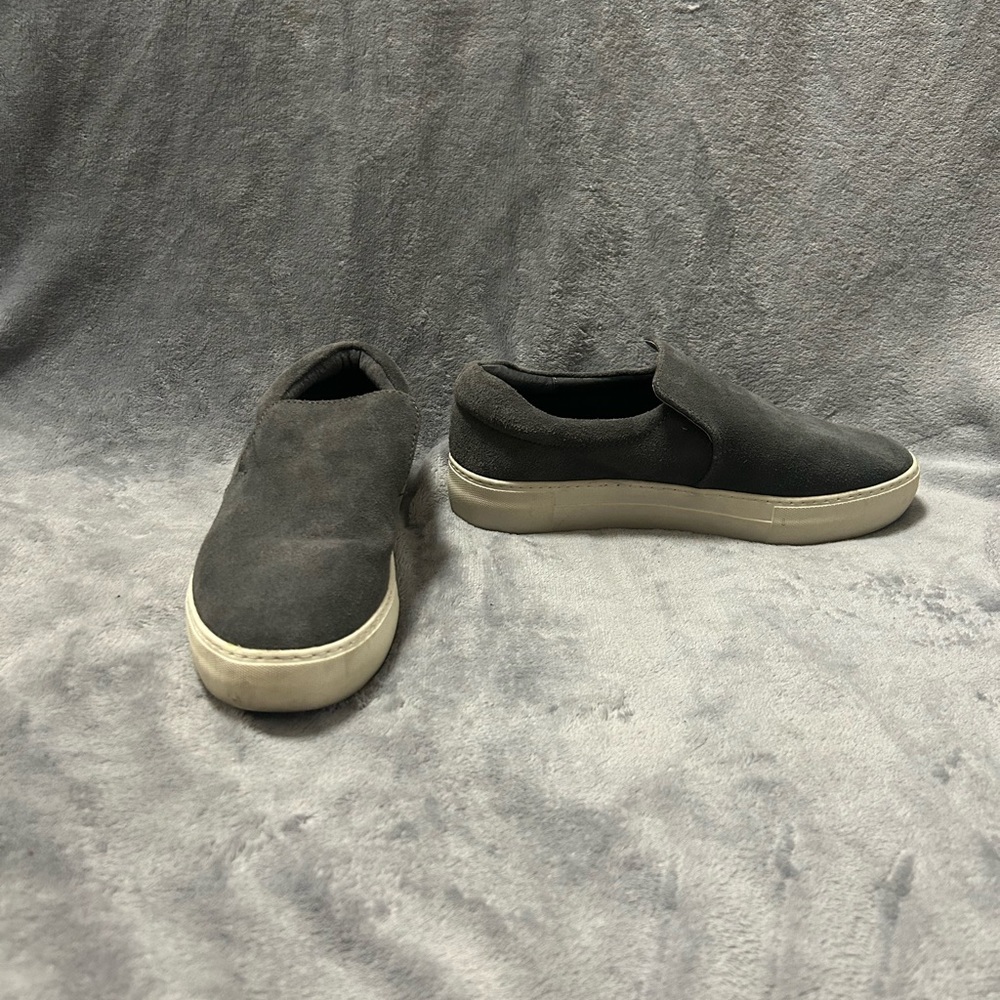 Women’s J Slides Dark Grey Suede platform Slip On Sneakers Size 8.5